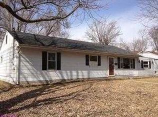 113 Forrest Ave, Paris, IL 61944