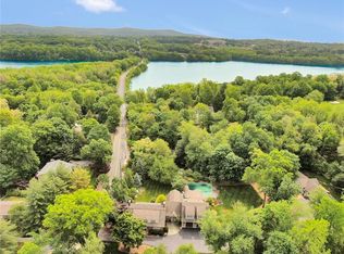 13-15 Sickletown Rd, Pearl River, NY 10965