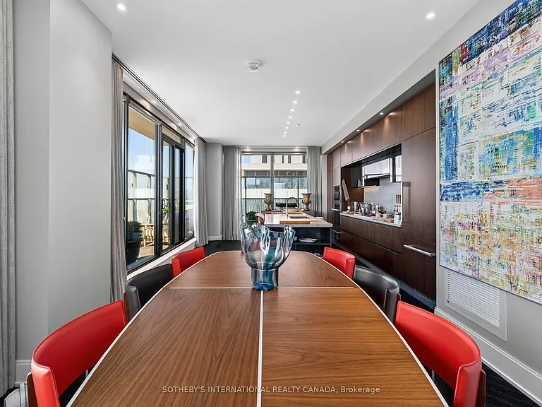 50 Charles St E #5501 — Photo 18