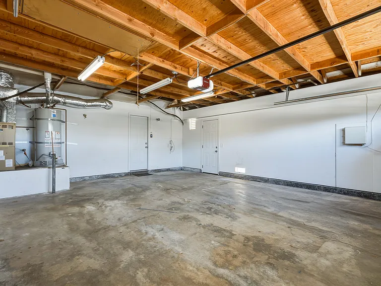 1754 Leaning Pine Dr — Photo 24