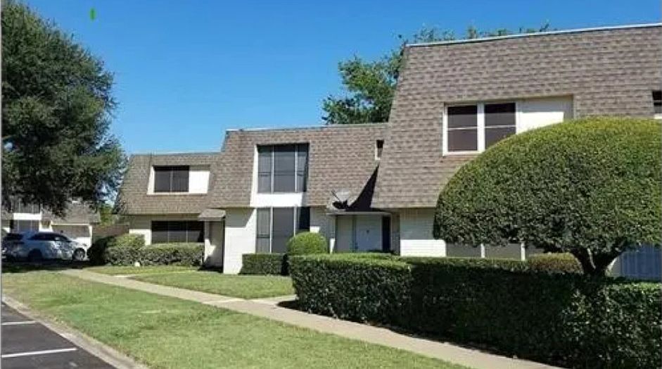 1st image of 1761 Farleigh Ct