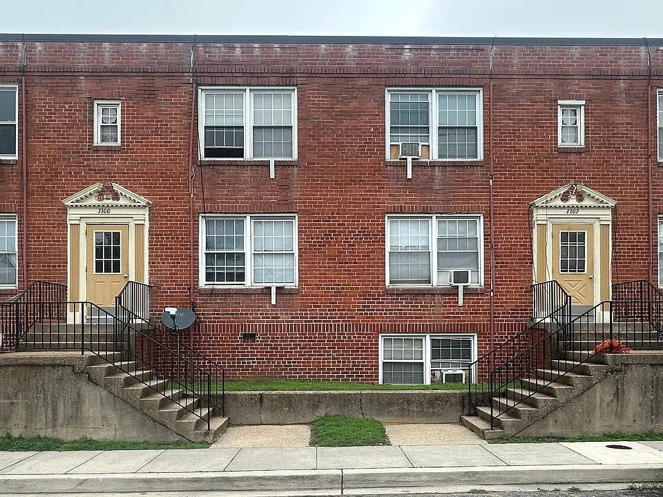 3300 E Capitol St NE