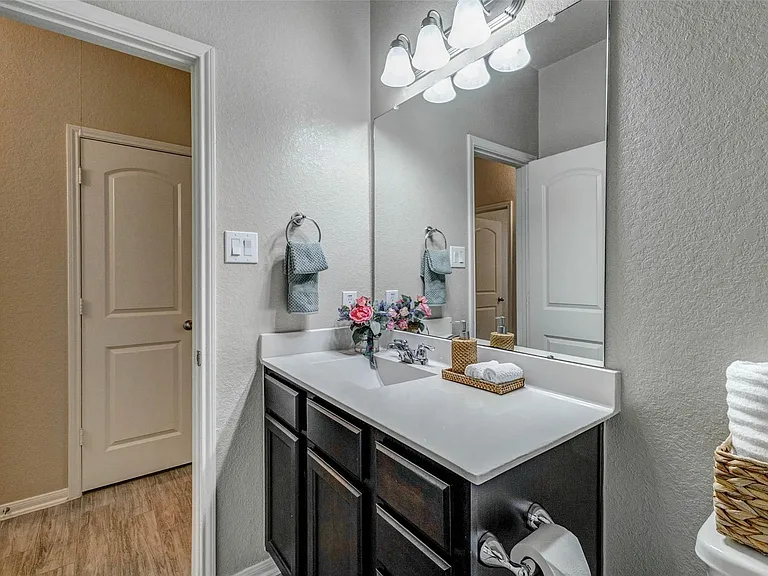 5318 Madeline Grace Dr — Photo 33