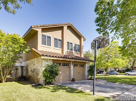 3rd image of 2902 Country Villa