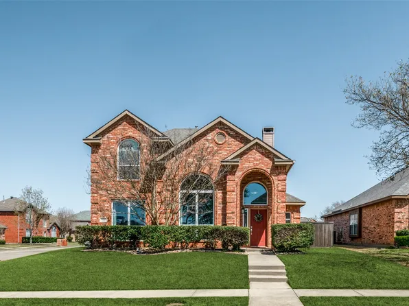 1116 Creekbluff Dr, Carrollton, TX 75010