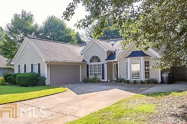 1st image of 680 Trellis Pond Ct