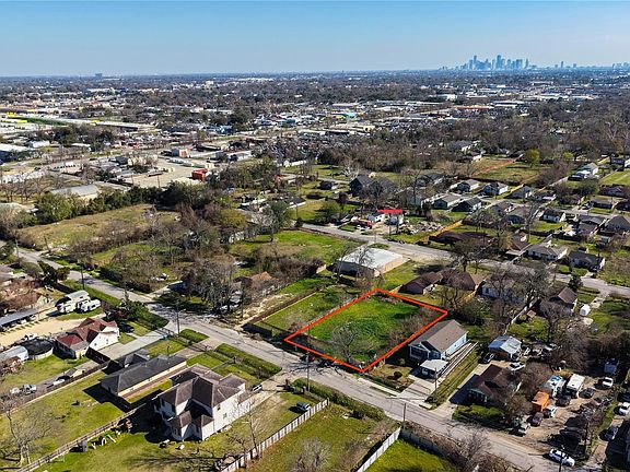 3rd image of 775 Rittenhouse St