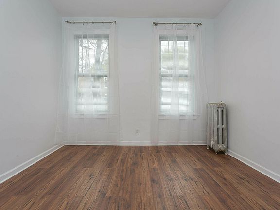 4th image of 3121 89th St APT 1R