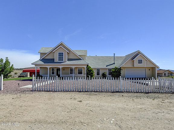 3rd image of 3825 N Malapai Dr