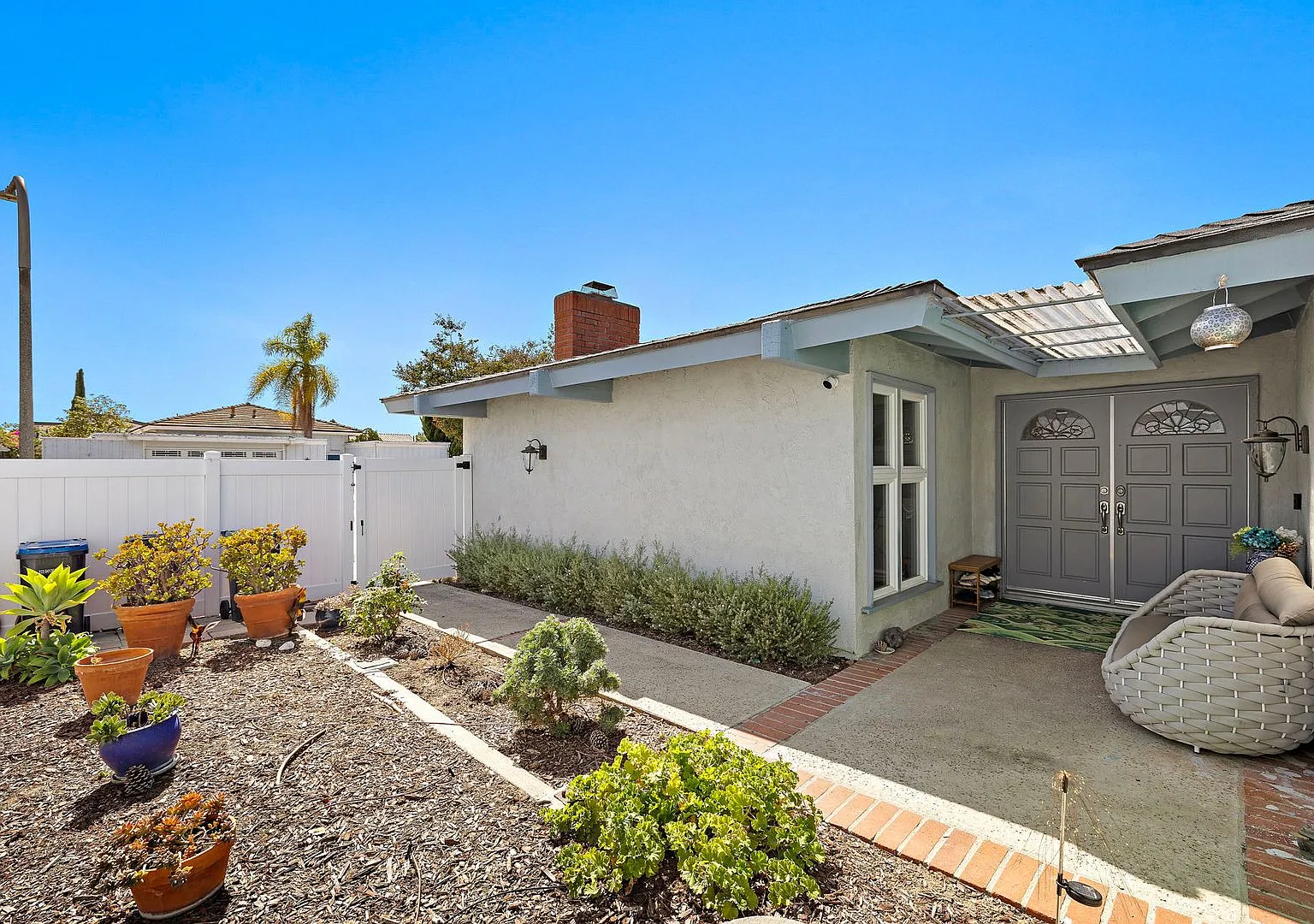 Turtle Rock Single Level Home — Photo 4