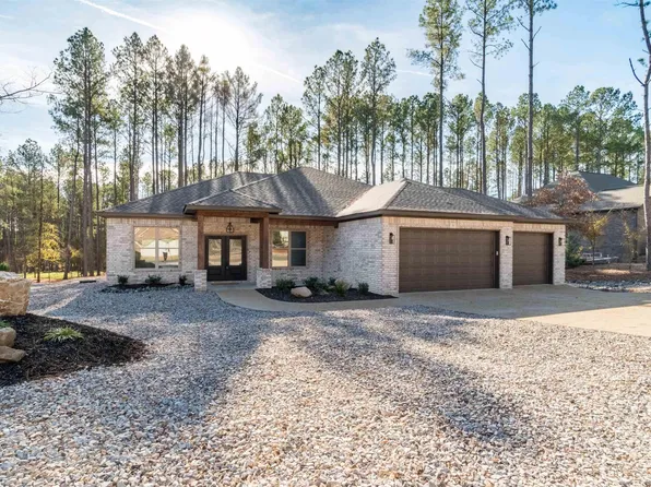 34 Victoria Ln, Hot Springs Village, AR 71909