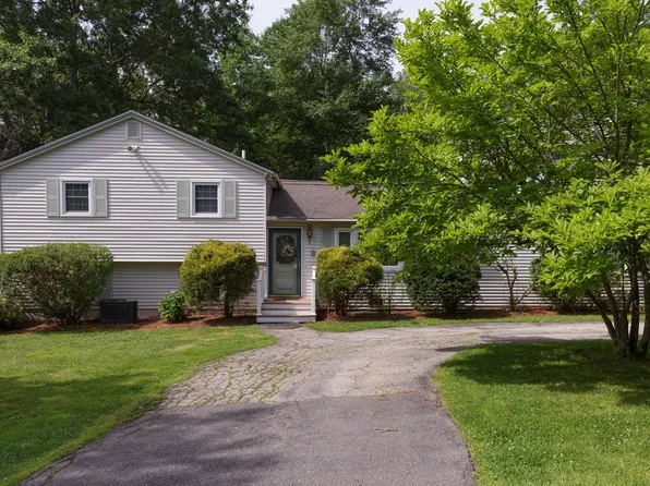 9 Severance Drive, Londonderry, NH 03053