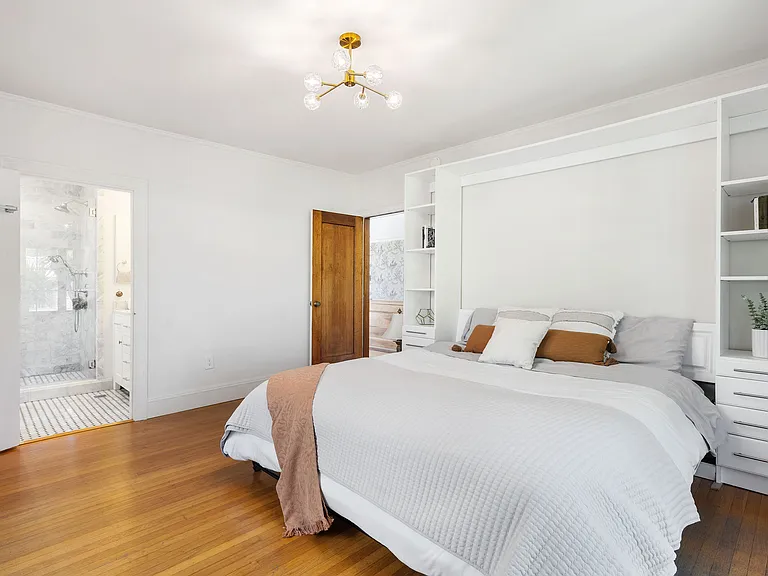 2052 Alameda Way — Photo 19