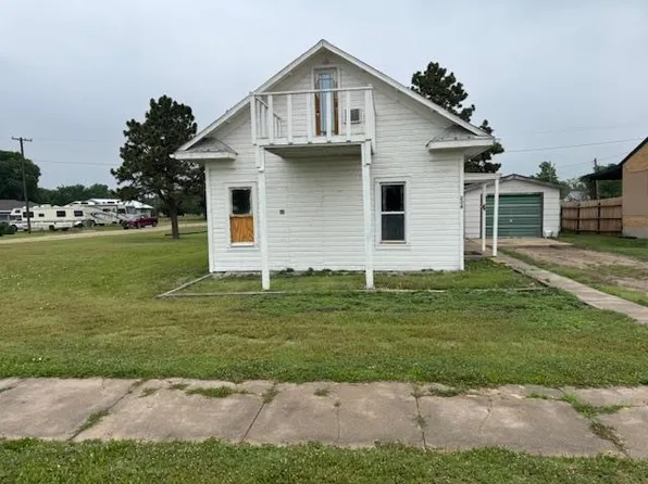 206 W Ogden St, Ransom, KS 67572