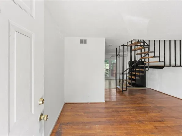 3882 Parklane Dr, Clarkston, GA 30021