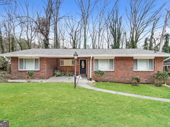 2922 Oldknow Dr NW, Atlanta, GA 30318