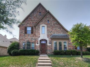 707 Paisley Ln, Red Oak, TX 75154