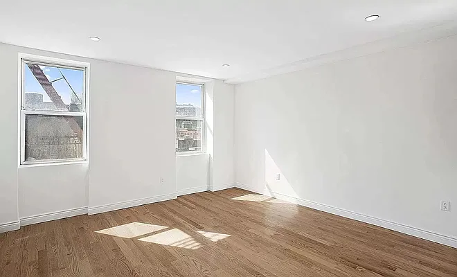 Rented by REAL New York | media 25