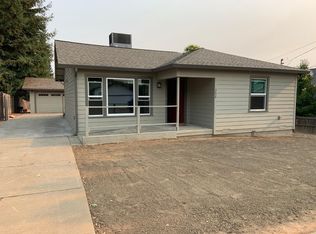 352 Washington Ave, Ukiah, CA