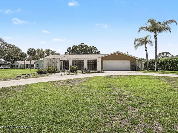 3100 Saunders Pl, Titusville, FL 32780