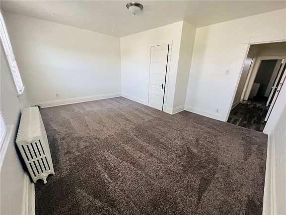 5th image of 242 Center St #244