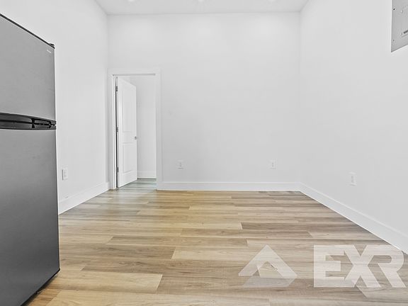 5th image of 641 Saint Marks Ave #4G