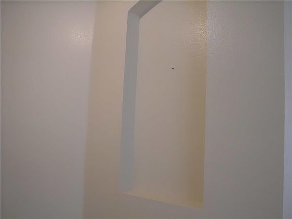 4th image of 1716 Crested Butte Dr