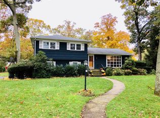 280 Jerome Ave, Oakhurst, NJ