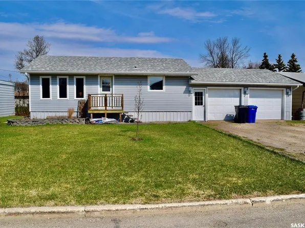 4 Roberts STREET, Redvers, SK S0C 2H0