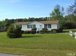 74 Beaver Dam Rd, Henderson, NC 27537