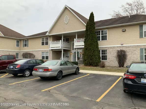 4462-104 Cricket Ridge Dr #4, Holt, MI 48842