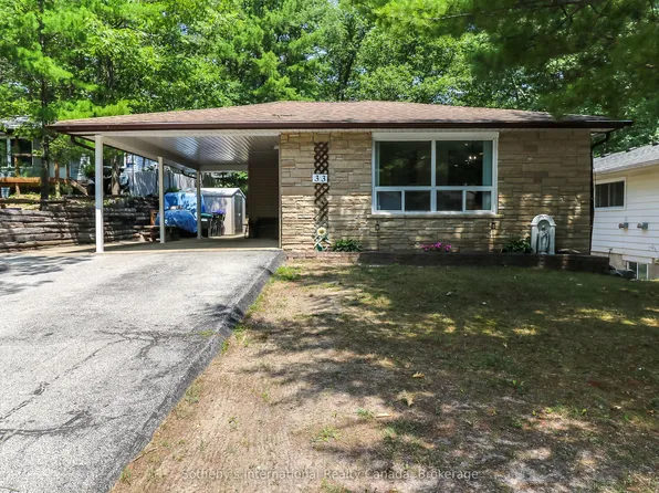 33 Parkwood Dr, Wasaga Beach, ON L9Z 2T2
