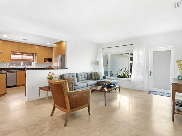 8866 Byron Ave, Surfside, FL 33154