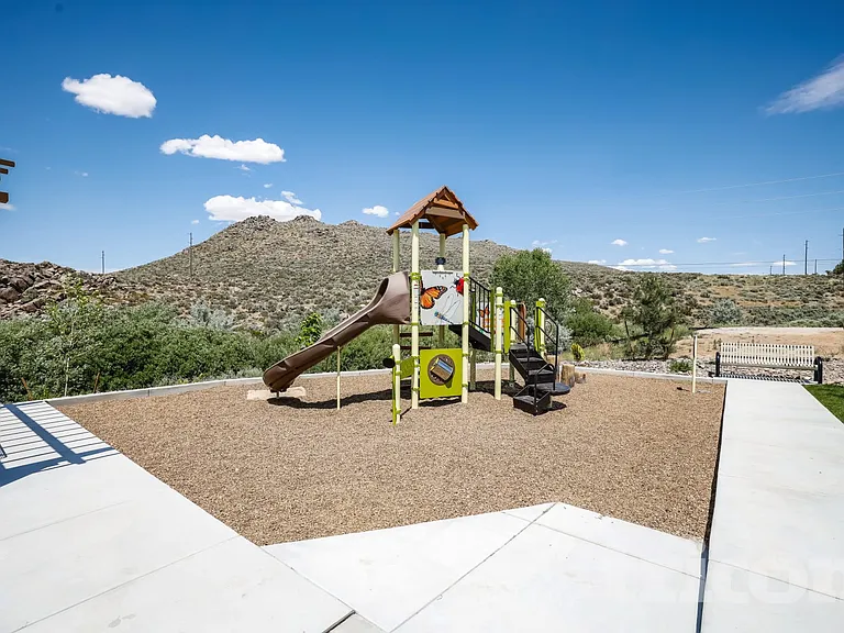 737 Fire Wheel Dr — Photo 16