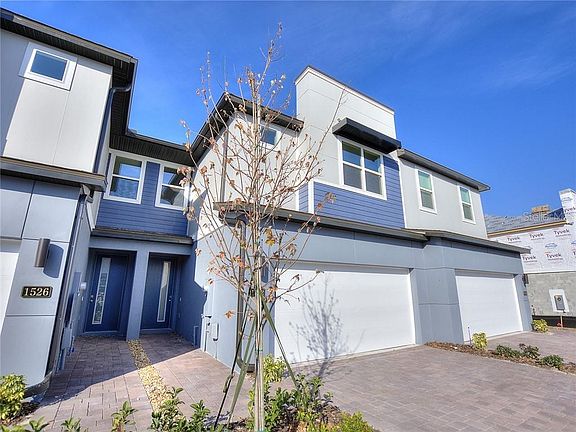 2nd image of 1522 Broad Wing Ln