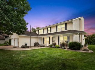 116 Justine Ct, Neenah, WI 54956