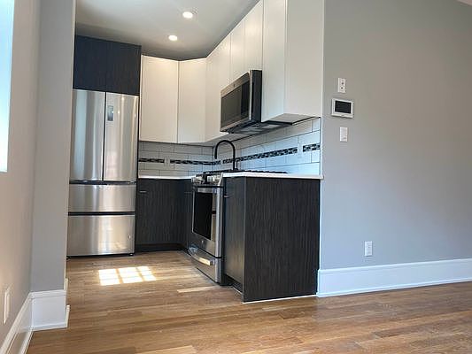 1st image of 123 8th Ave #4D
