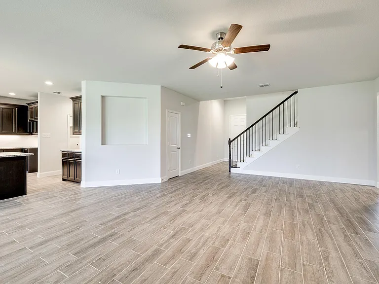1216 Blanco Trl — Photo 13