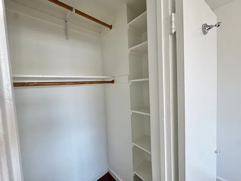 3419 Club Dr — Photo 32