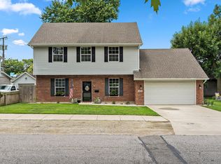 105 Madison St, Valparaiso, IN 46385