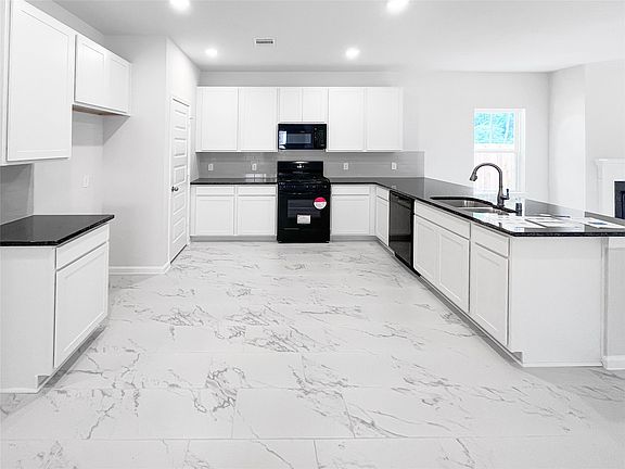 The Sparrow II- Kitchen.