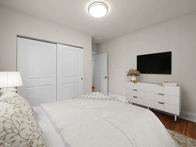 2126 Yale Ave #2126 — Photo 19
