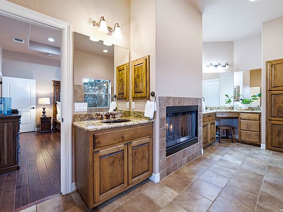 4th image of 128 ABREGO RIDGE DR