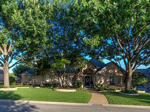 2nd image of 7613 Royal Troon Dr