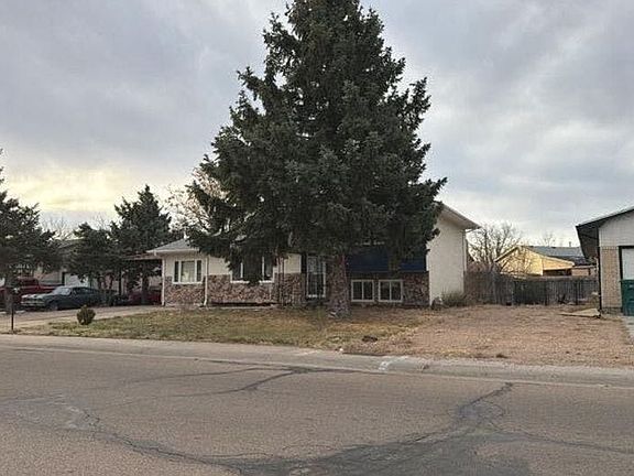 2nd image of 3520 Ivywood Ln