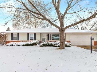 4021 N Brookridge Pl, Peoria, IL