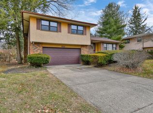 1426 Lonsdale Rd, Columbus, OH 43232