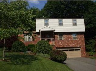 5163 Carterton Dr, Gibsonia, PA
