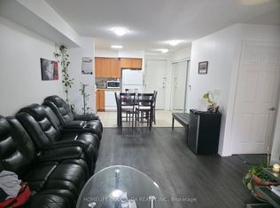 3888 Duke Of York Blvd #526, Mississauga, ON L5B 4P5