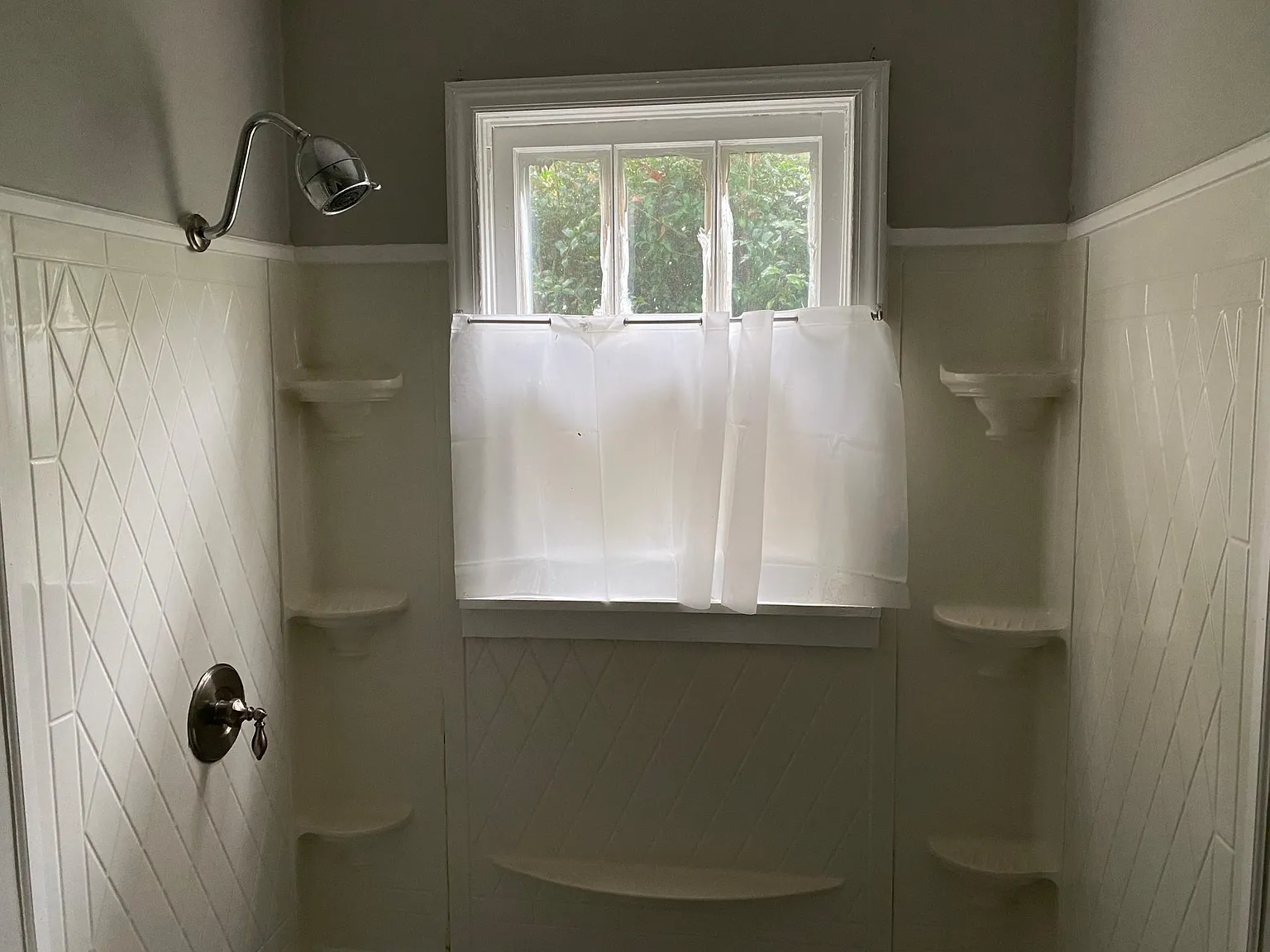 2 bed, 1200 sqft, $1,295 — Photo 4